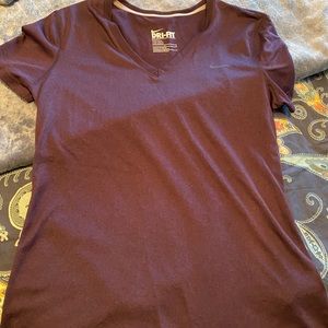 Nike Dri-Fit shirt 💜